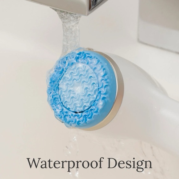 Nu Skin ageLOC® LumiSpa® iO - Picture 5 of 11